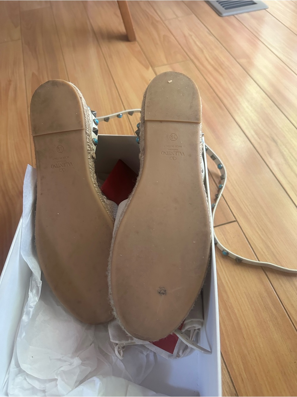 Valentino branded espadrilles size 9 ivory - Picture 4 of 6